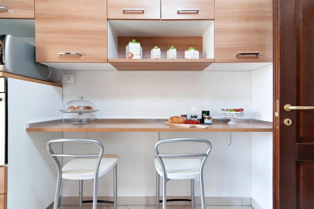 Casa Mabel Terrace - Sit Apartment Lecce Bagian luar foto
