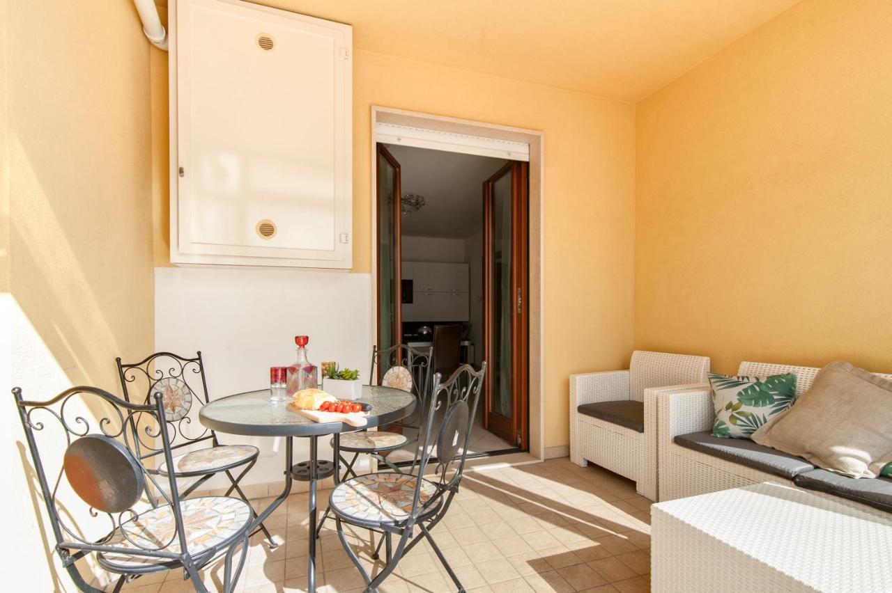 Casa Mabel Terrace - Sit Apartment Lecce Bagian luar foto